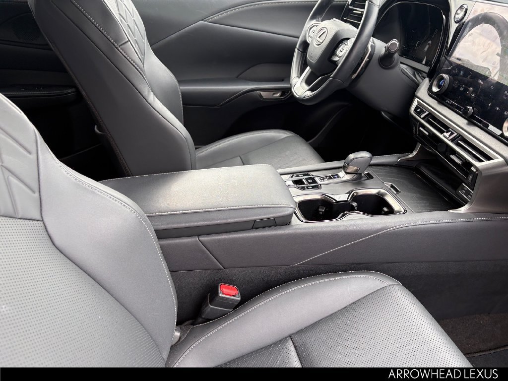 Used 2026 Lexus RX 350 Premium w/ Accessory Package (2T) FWD image 12