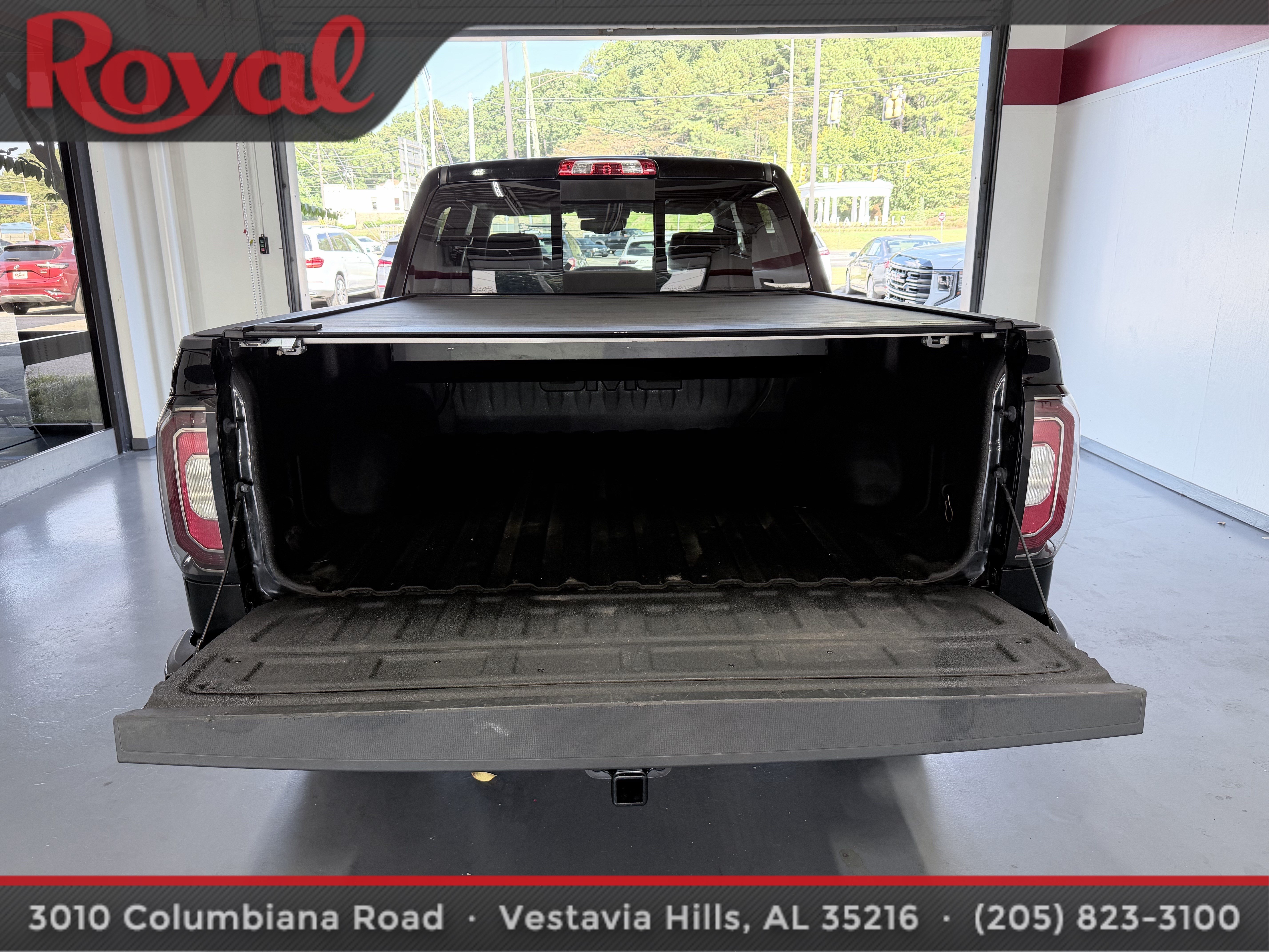 Used 2018 GMC Sierra 1500 SLT AWD/4WD image 6