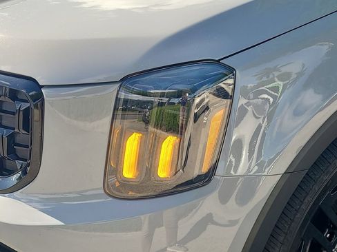 Used 2024 Kia Telluride EX X-Line image 31