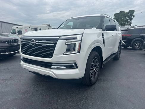 New 2026 Nissan Armada SL w/ Captain's Chari Seat Package AWD/4WD image 1