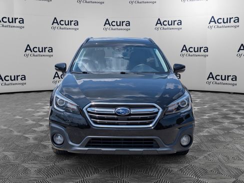 Used 2019 Subaru Outback 2.5i Touring AWD/4WD image 3