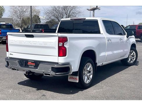 Used 2021 Chevrolet Silverado 1500 LTZ w/ Safety Package II AWD/4WD image 14