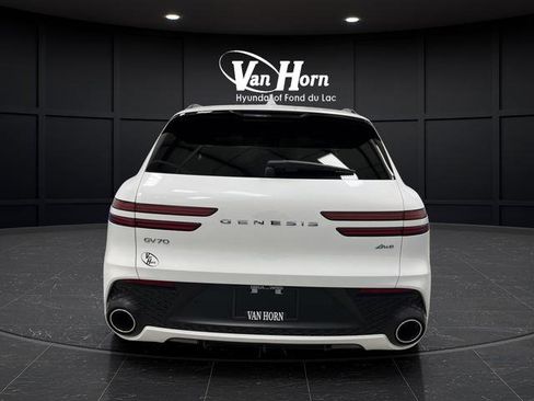 Used 2025 Genesis GV70 2.5T w/ Sport Prestige Package image 14