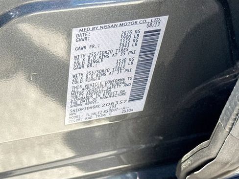 Used 2024 Nissan Pathfinder Platinum FWD image 46