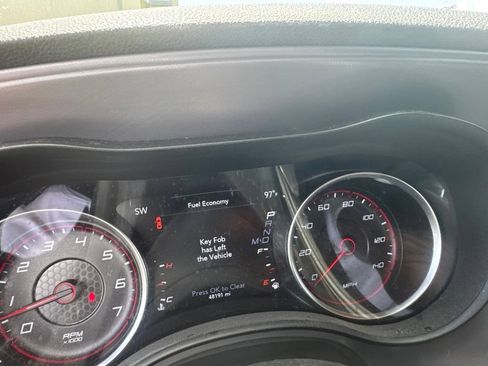 Used 2023 Dodge Charger SXT RWD image 12