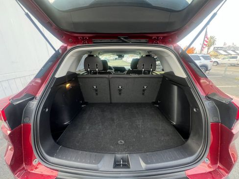 Used 2025 Chevrolet TrailBlazer LT image 31