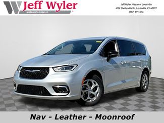 Used 2024 Chrysler Pacifica Limited FWD video 1