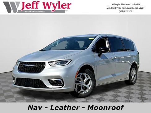 Used 2024 Chrysler Pacifica Limited FWD image 1