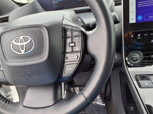 Used 2024 Toyota bZ4X XLE image 17