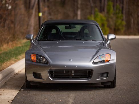 Used 2001 Honda S2000 image 25