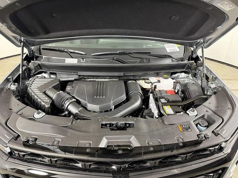 New 2026 Chevrolet Traverse RS w/ LPO, Floor Liner Package AWD/4WD image 27