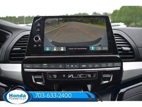 New 2026 Honda Odyssey Touring image 15