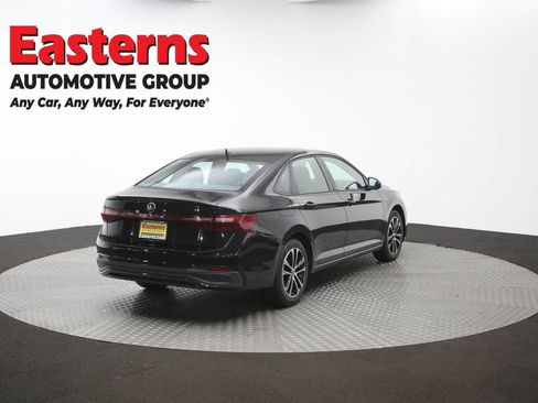 Used 2025 Volkswagen Jetta Sport FWD image 39