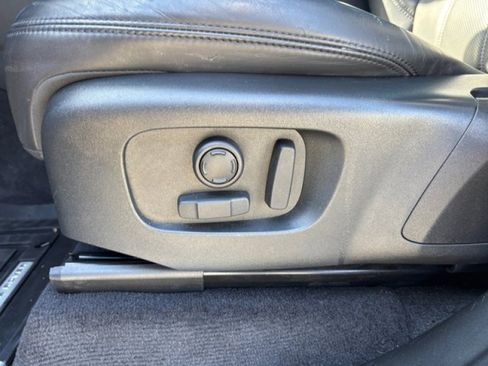 Used 2022 Land Rover Range Rover Sport HSE Silver Edition image 11