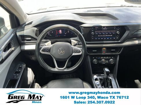Used 2022 Volkswagen Taos SEL w/ Panoramic Sunroof Package AWD/4WD image 23