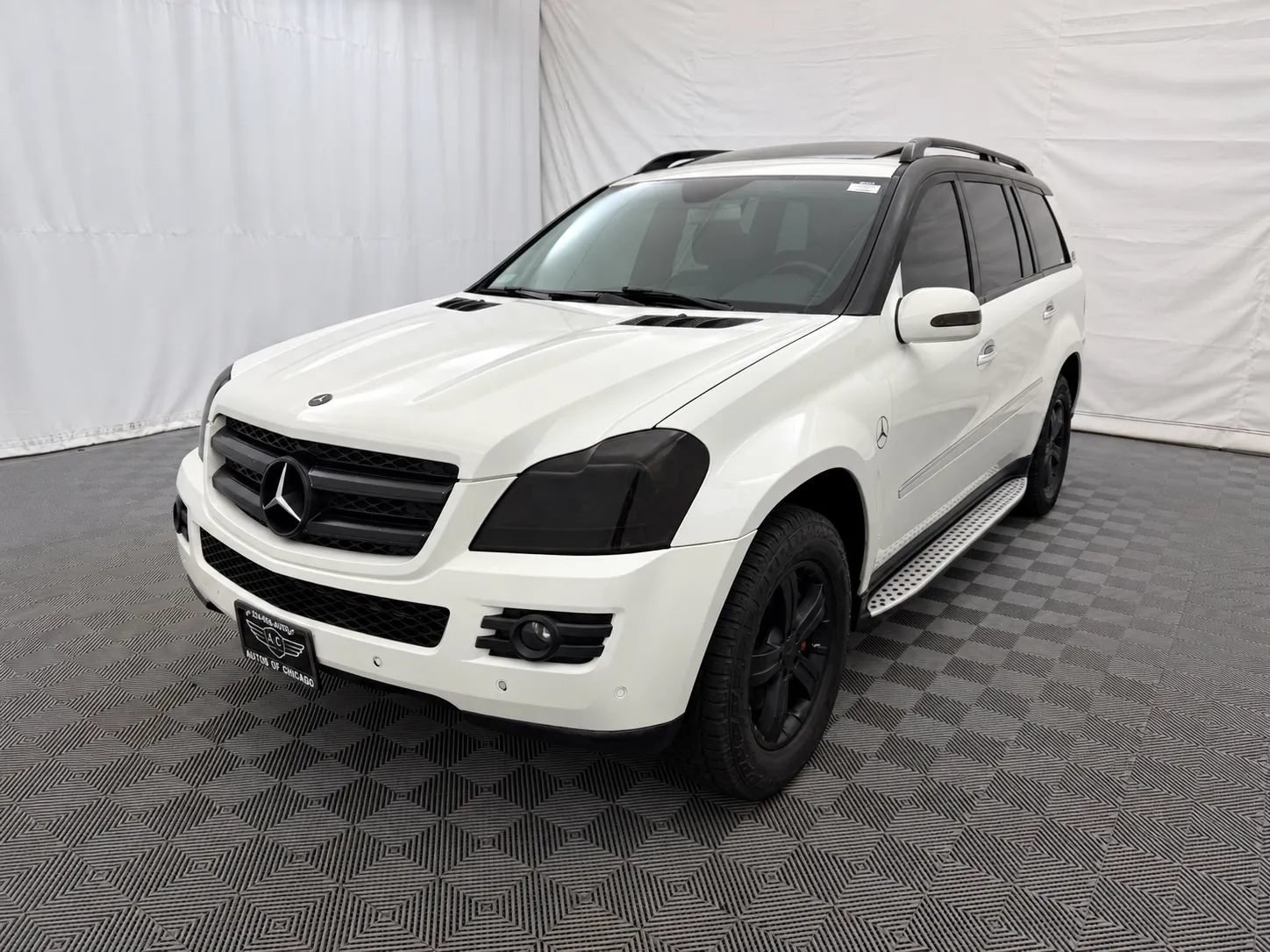 Used 2008 Mercedes-Benz GL 450 4MATIC image 2