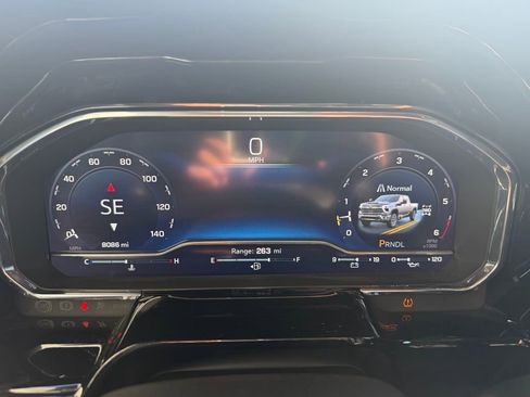 Used 2025 Chevrolet Silverado 2500 LT w/ All Star Edition image 11