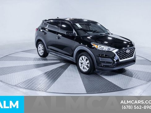 Used 2020 Hyundai Tucson SE w/ Cargo Package image 14