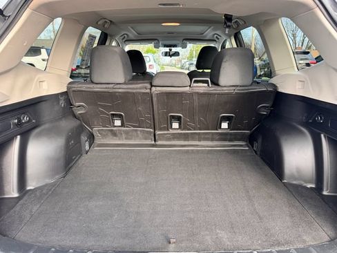 Used 2019 Subaru Forester Premium AWD/4WD image 5