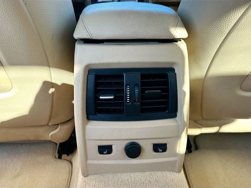 Used 2014 BMW 328i xDrive Sedan image 22