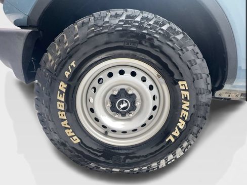 Used 2022 Ford Bronco 4-Door AWD/4WD image 10