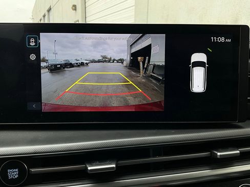 Used 2025 Hyundai Santa Fe SEL image 31