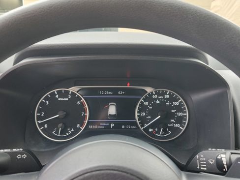 Used 2024 Nissan Rogue S FWD image 22