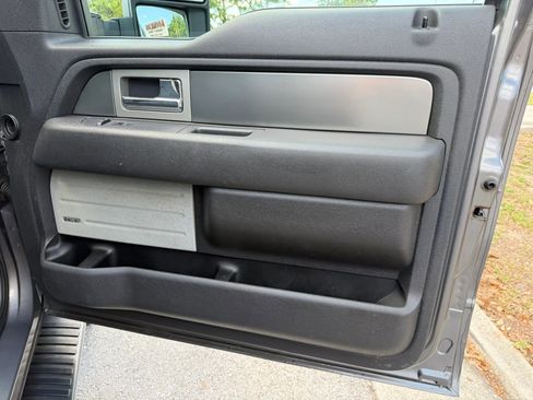 Used 2014 Ford F150 FX4 w/ Equipment Group 402A Luxury AWD/4WD image 26