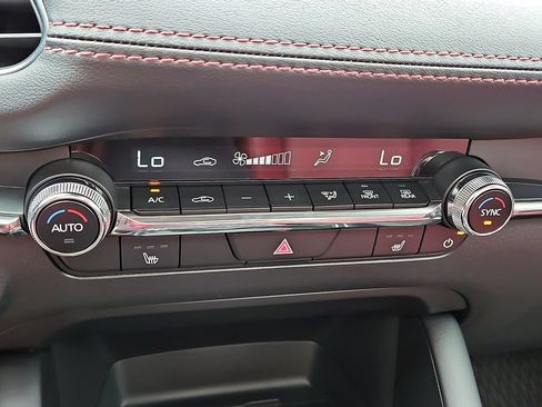 New 2026 MAZDA MAZDA3 Carbon AWD/4WD image 19