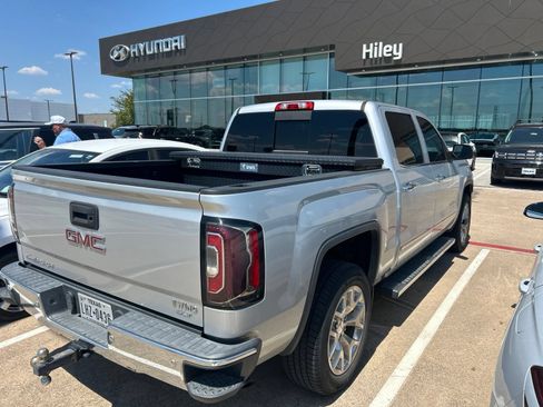 Used 2017 GMC Sierra 1500 SLT RWD image 5