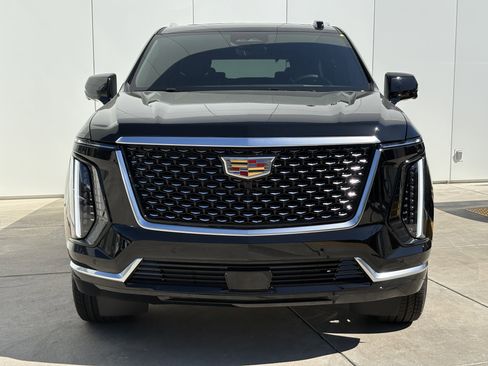 New 2026 Cadillac Escalade ESV Luxury image 3