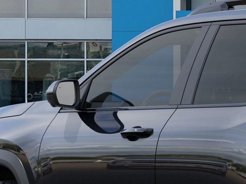 New 2026 Chevrolet Equinox ACTIV w/ Safety and Technology Package image 22