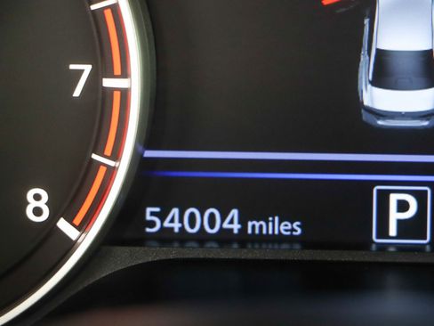 Used 2024 Nissan Altima 2.5 SV image 16