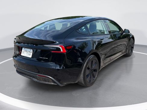 Used 2025 Tesla Model 3 Long Range AWD/4WD image 8