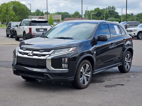Used 2025 Mitsubishi Outlander Sport ES AWD/4WD image 2