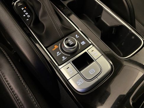 Used 2021 Kia Telluride LX AWD/4WD image 30