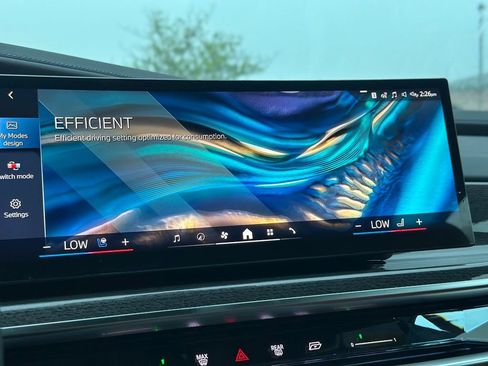 New 2026 BMW 750e xDrive w/ Executive Package AWD/4WD image 41
