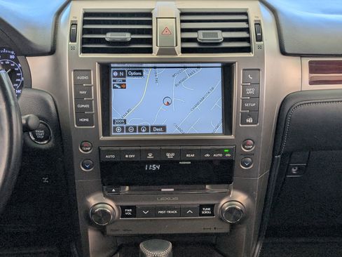 Used 2017 Lexus GX 460 Premium image 27