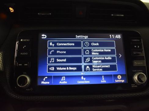 Used 2024 Nissan Kicks SV FWD image 19