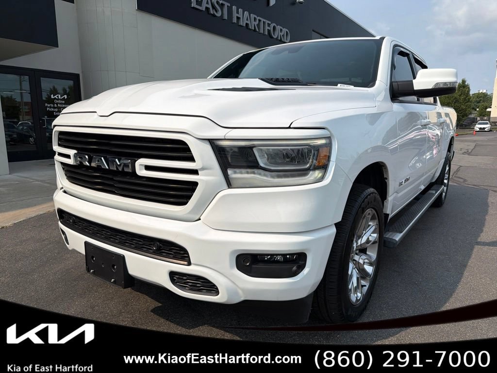 Used 2023 RAM 1500 Laramie AWD/4WD image 3