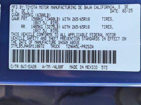 Used 2025 Toyota Tacoma TRD Sport w/ TRD Sport Premium Package image 38