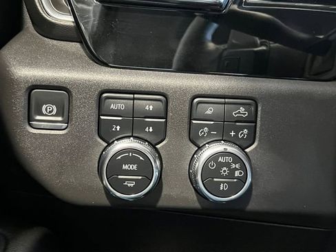 Used 2024 GMC Sierra 1500 SLT w/ SLT Premium Plus Package AWD/4WD image 16