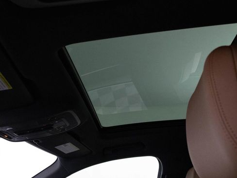 Used 2024 Audi Q3 2.0T Premium image 30