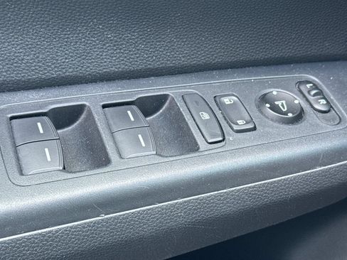 Used 2025 Honda CR-V Sport-L image 12