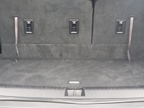 Used 2025 Chevrolet Traverse Z71 AWD/4WD image 25