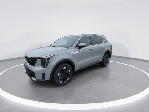 New 2026 Kia Sorento S FWD image 4