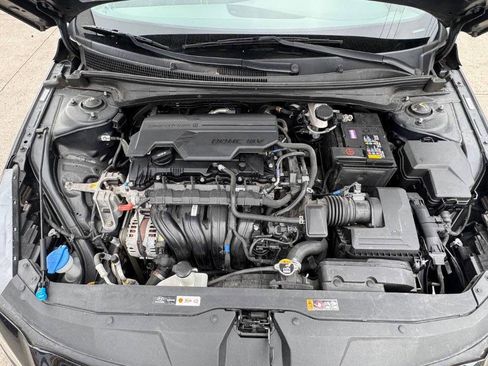 Used 2021 Hyundai Elantra SEL w/ Convenience Package FWD image 25