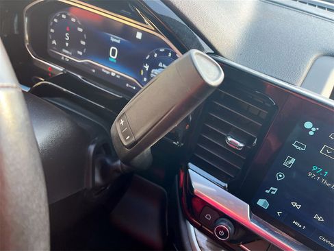 Used 2022 Chevrolet Silverado 1500 RST w/ Redline Edition image 17