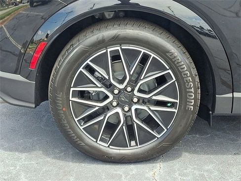 New 2025 Ford Mustang Mach-E Premium image 18