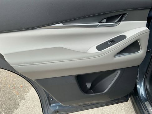 New 2026 INFINITI QX60 Luxe w/ Family Package image 26